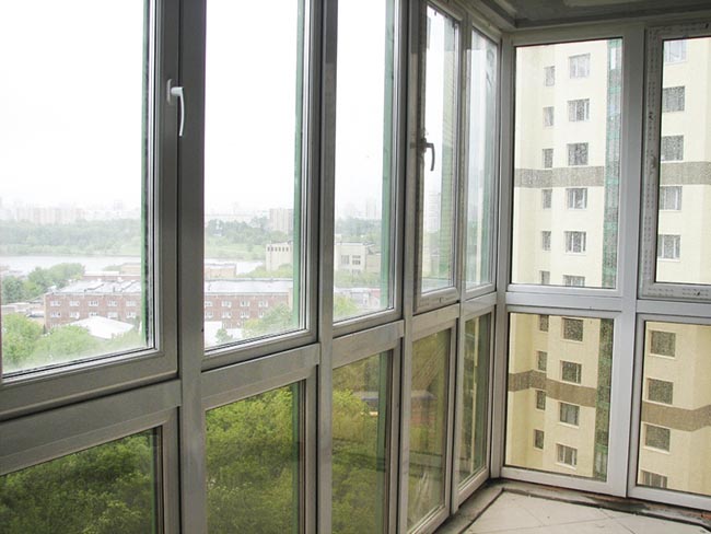 Ремонт застекленных балконов и лоджий в Руза и области Руза