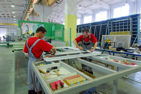 Фирма по остеклению балконов в Руза и Московской области Руза