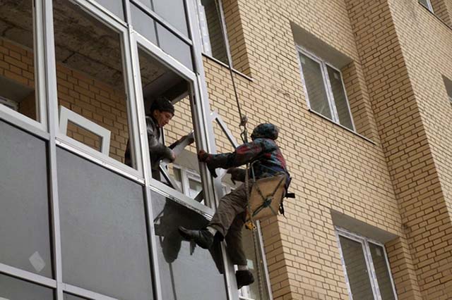 Установка остекление балконов: продажа и установка окон Руза